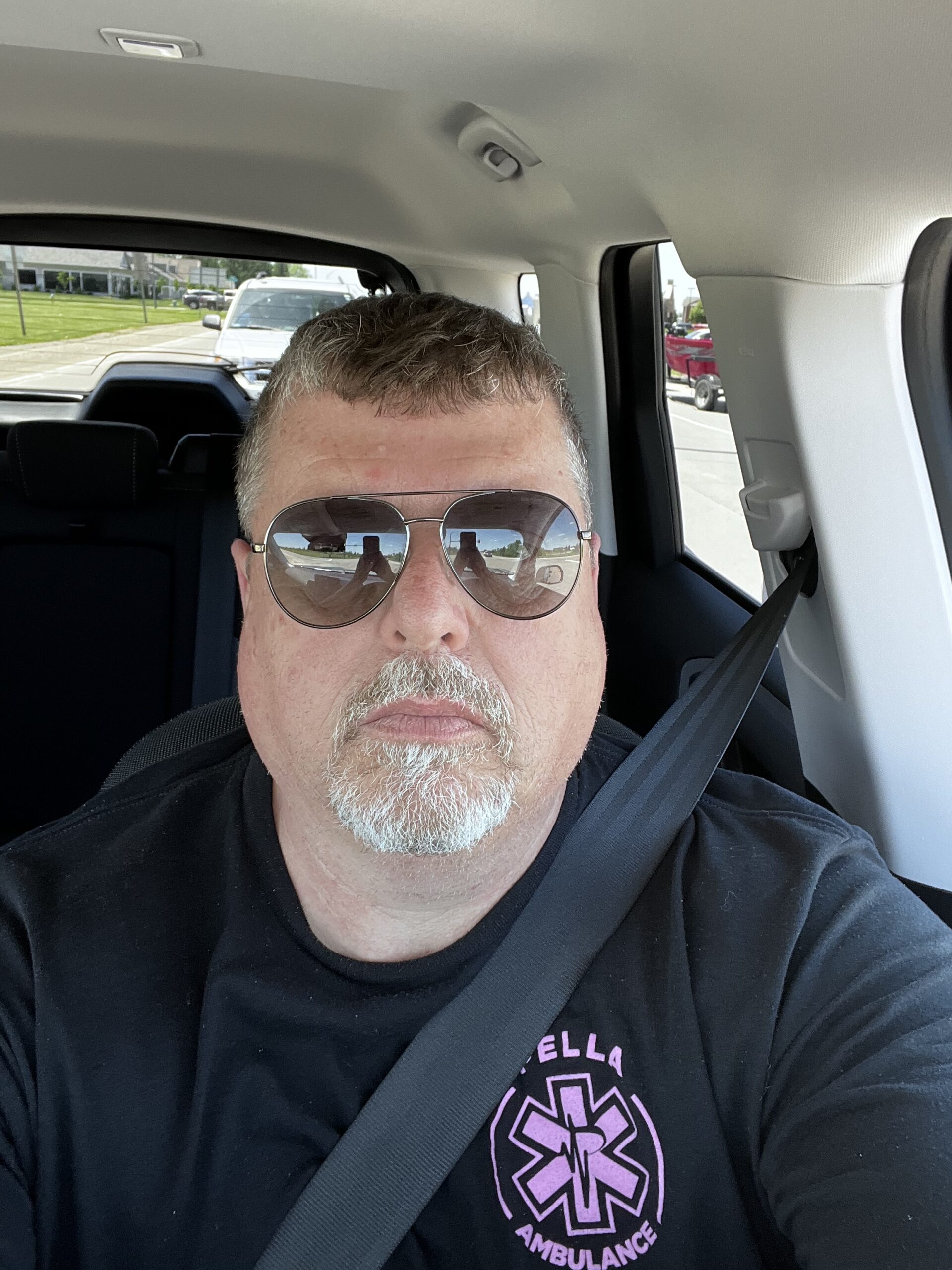 Robert R