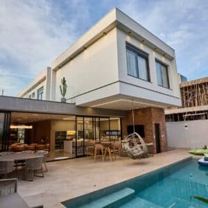 Interior/Exterior Still Image services by SunShine Lense Realty Media