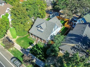 above-right_2_-1732176476