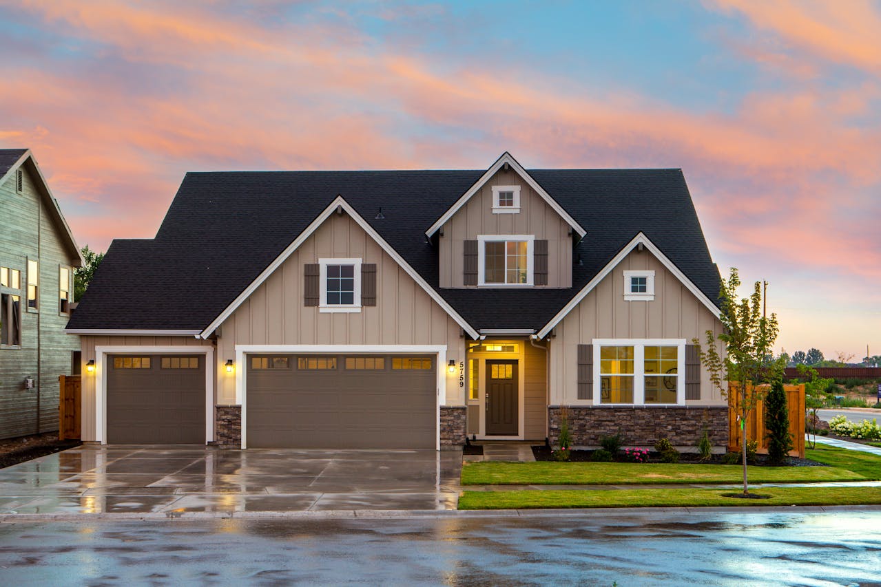 Real Estate Photography by Rapid Aerial