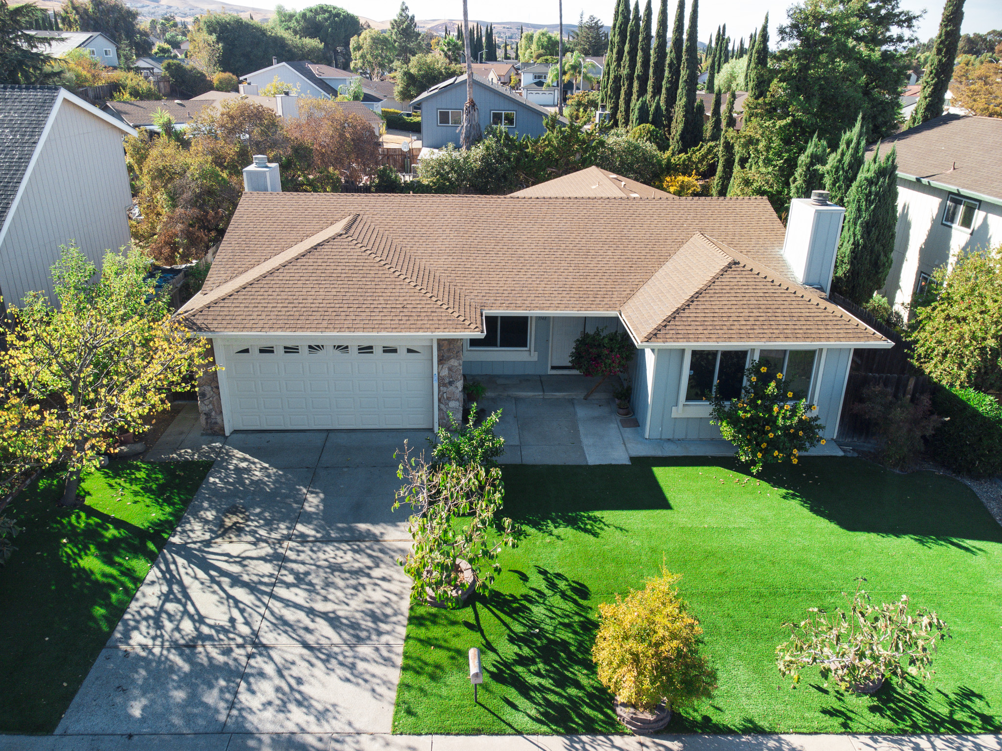 Real Estate FPV in Oakley Fly through