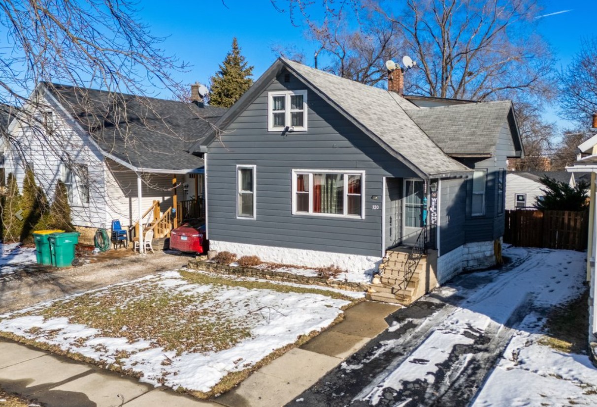 Real estate Photography services by Niego Real Estate!