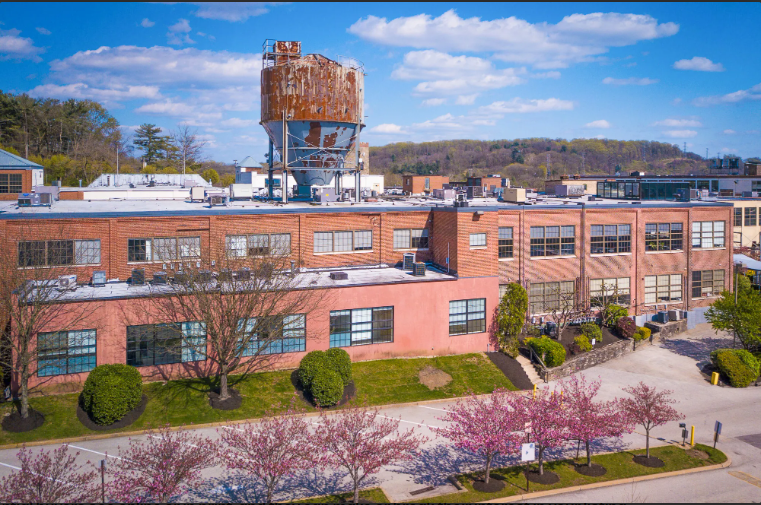 Residential Real Estate  in Pennsylvania by 400footViews